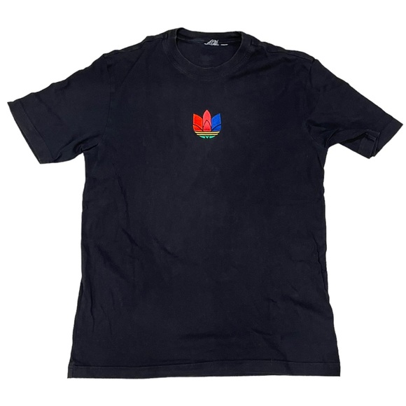 Adidas Men’s Black 3D Trefoil Tee Size Small - Picture 2 of 3